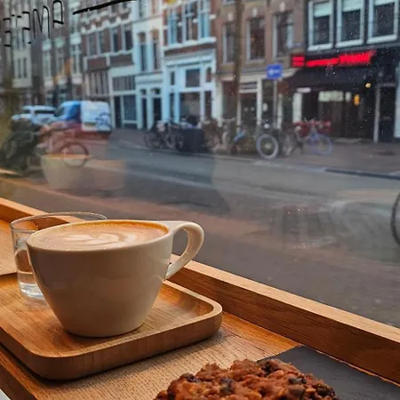 Spacious With Private King Bathroom Affittacamere Amsterdam