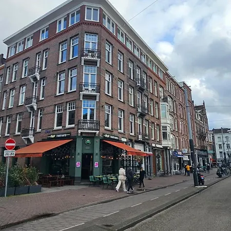 Konukevi Spacious With Private King Bathroom